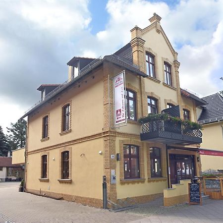 Port Inn Hotel Eichwalde Extérieur photo