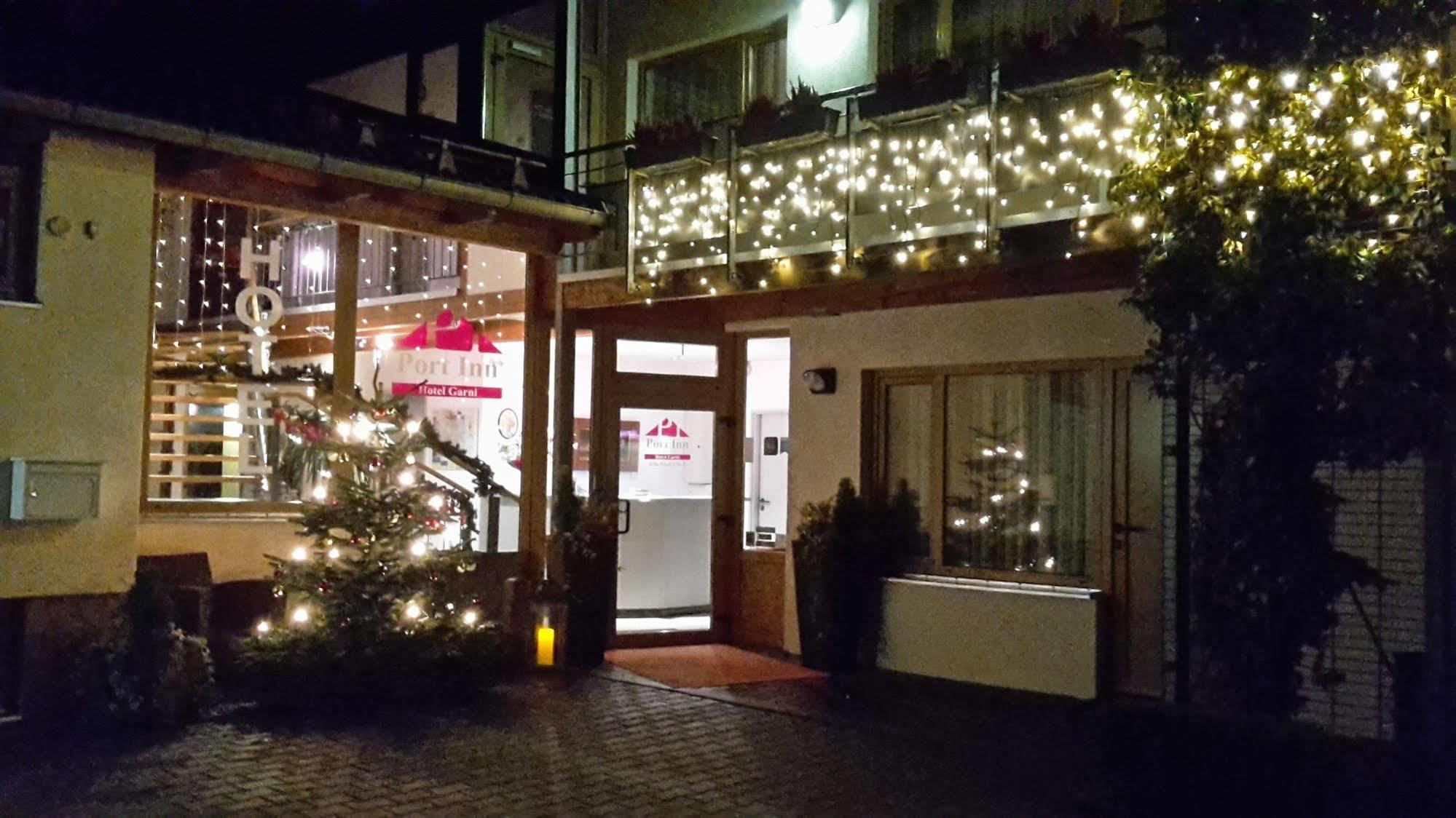 Port Inn Hotel Eichwalde Extérieur photo